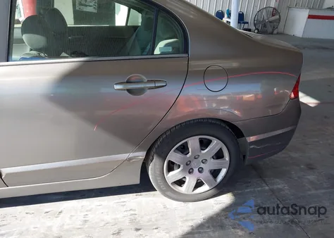 2006 Honda Civic Lx z USA, uszkodzony, nr VIN 1HGFA16526L123534